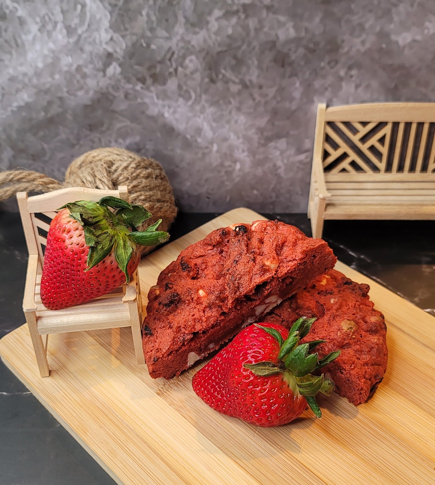 SumSassyAzzzz SkrawBerry