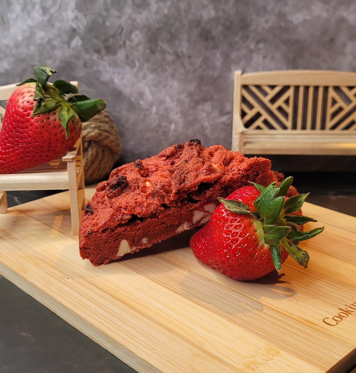 SumSassyAzzzz SkrawBerry