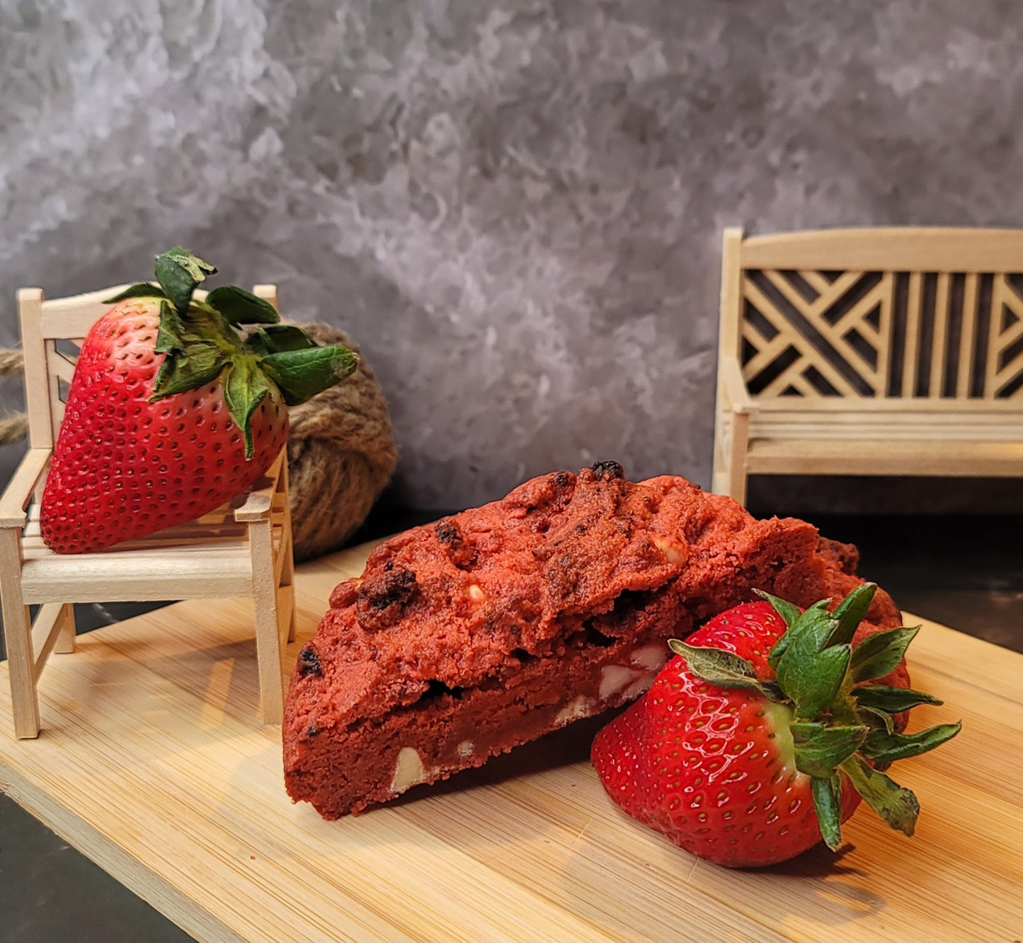 SumSassyAzzzz SkrawBerry