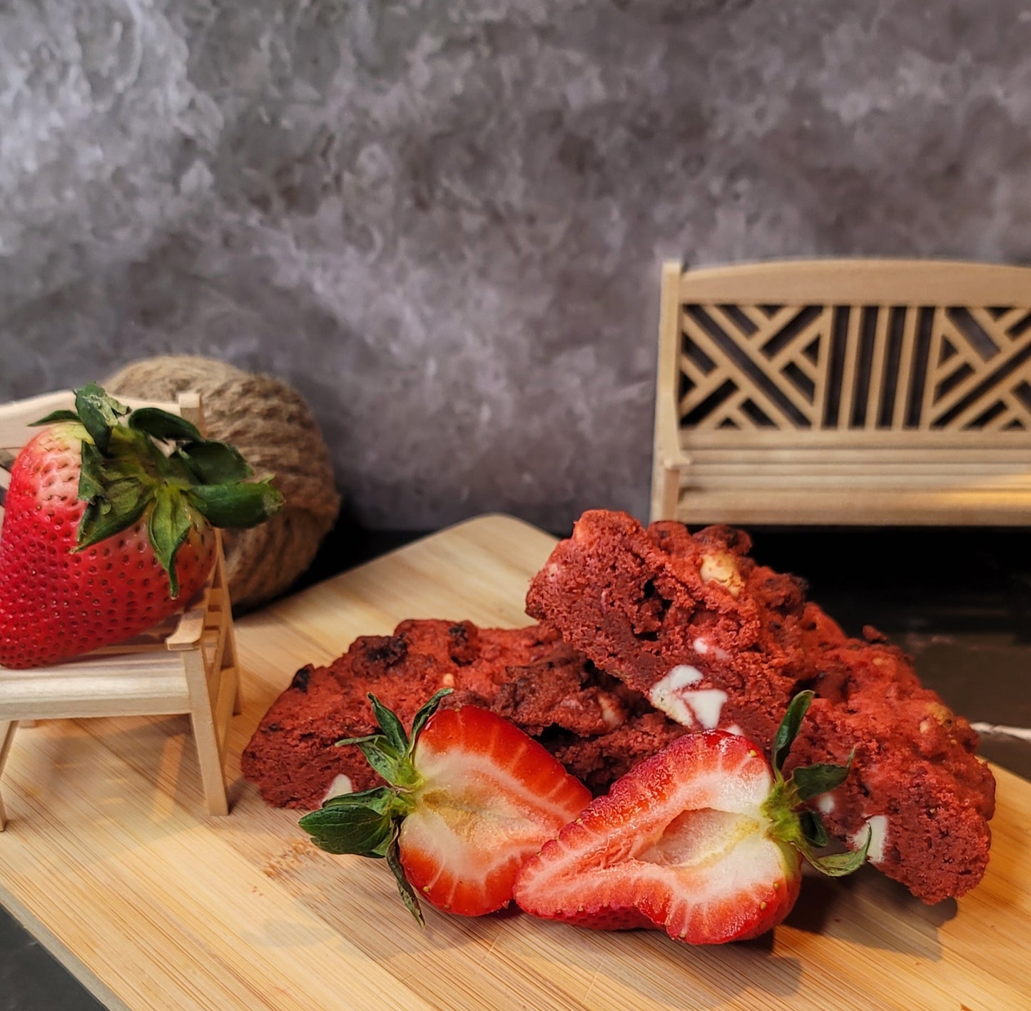 SumSassyAzzzz SkrawBerry