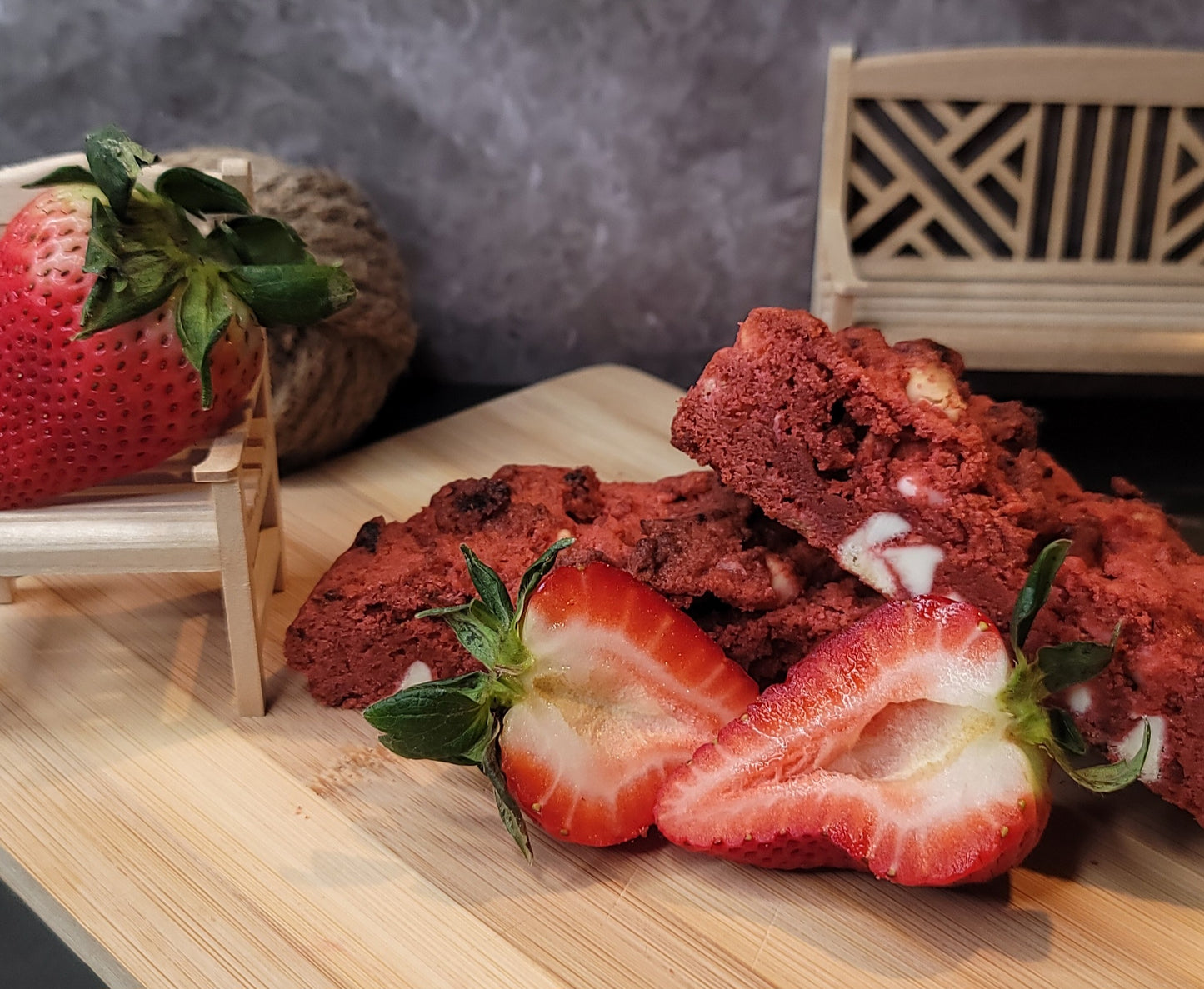 SumSassyAzzzz SkrawBerry