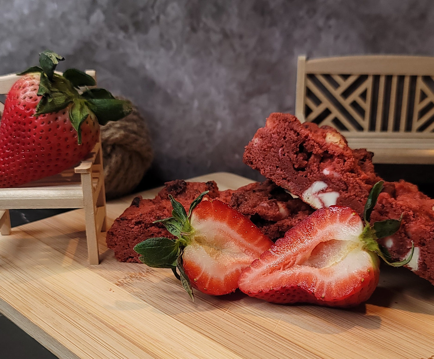 SumSassyAzzzz SkrawBerry